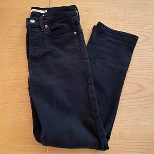 Levi’s Wedgie Ankle Straight petite - size 24